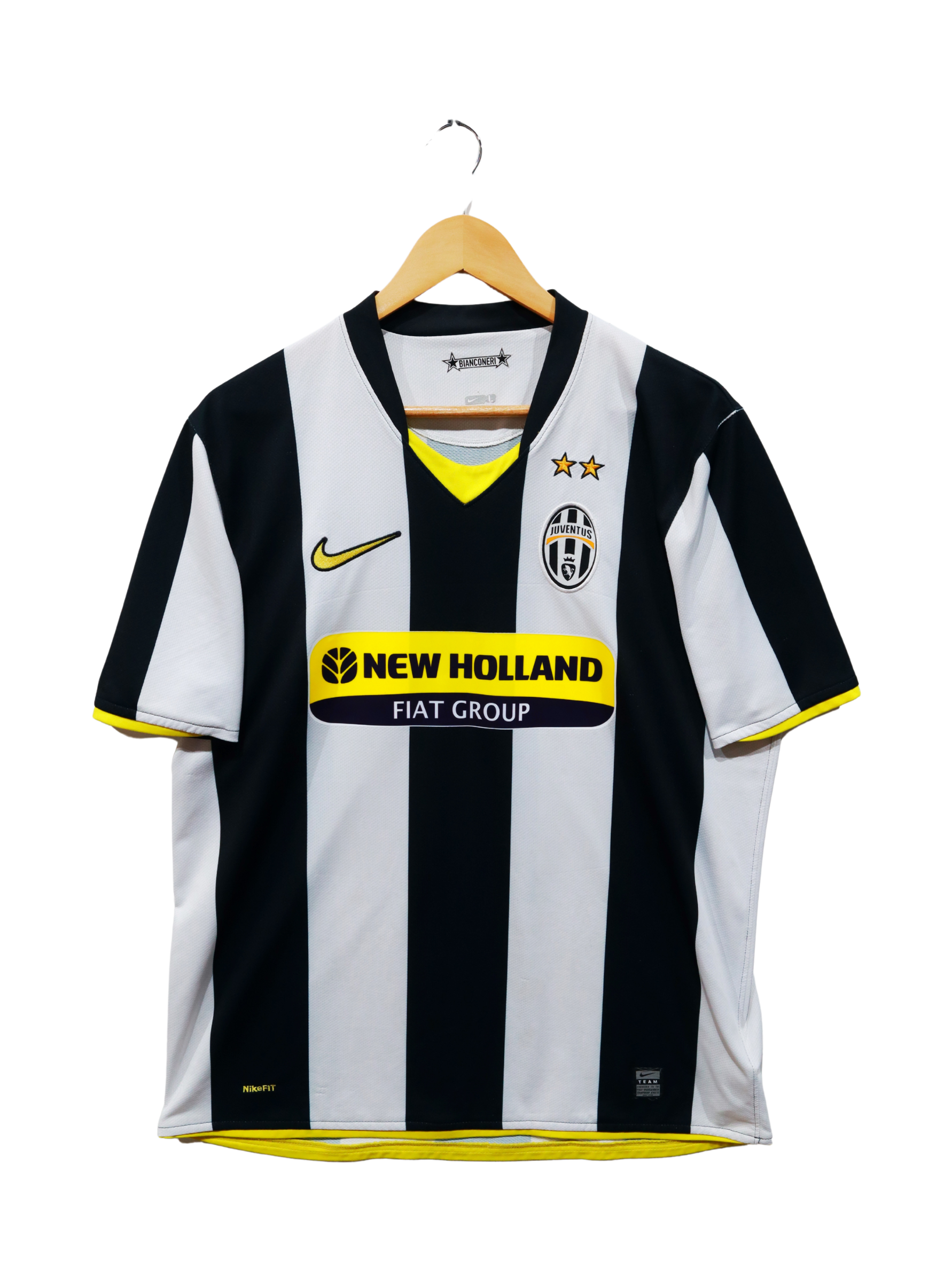 Camiseta retro Juventus 2008/09 de Pavel Nedvěd original.
