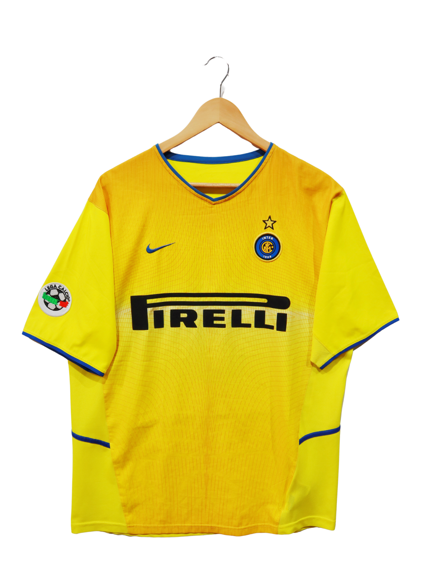Camiseta del Inter de Milán temporada 2002/03 con el nombre y dorsal de Hernán Crespo.